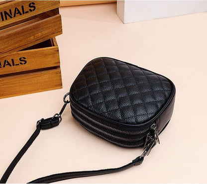 Versatile Fashion Trendy 3 Zipper Crossbody Designer Bag